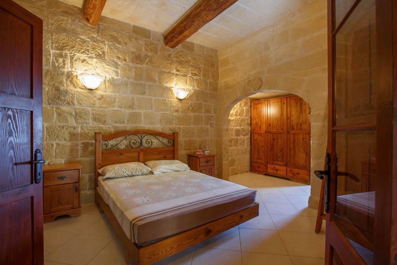 Il-Veduta Holiday Farmhouse With Sunny Private Pool In Island Of Gozo Gharb  Exterior photo