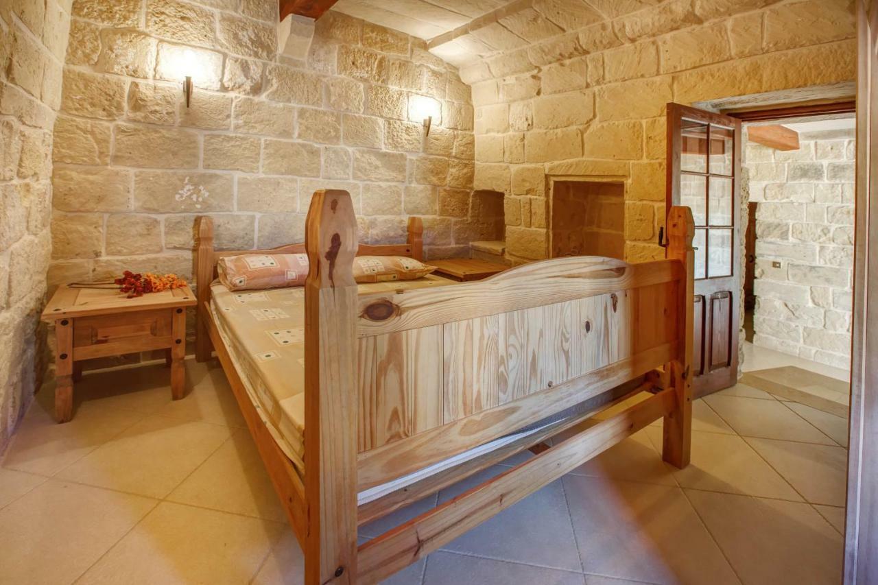 Il-Veduta Holiday Farmhouse With Sunny Private Pool In Island Of Gozo Gharb  Exterior photo