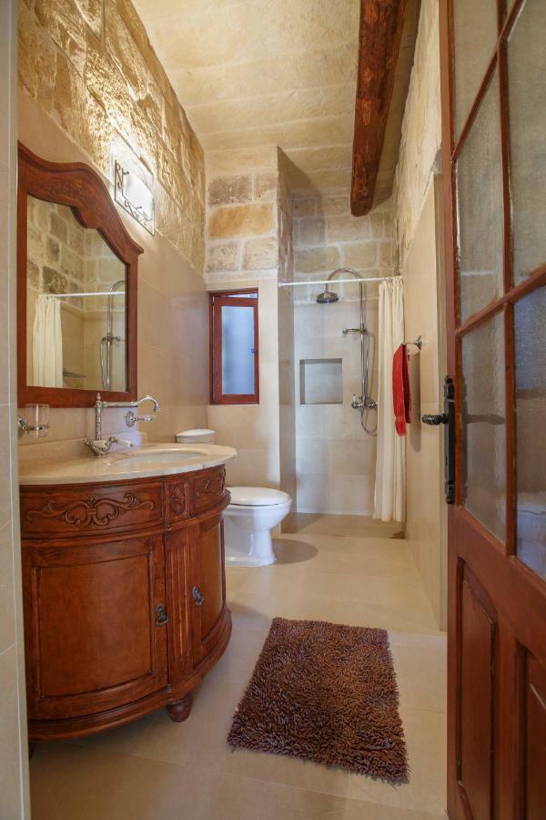 Il-Veduta Holiday Farmhouse With Sunny Private Pool In Island Of Gozo Gharb  Exterior photo